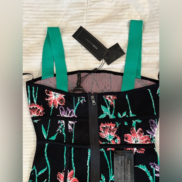 BCBGMAXAZRIA Floral Midi Knit Dress 👗 Medium ❤️ HL - Picture 13 of 14